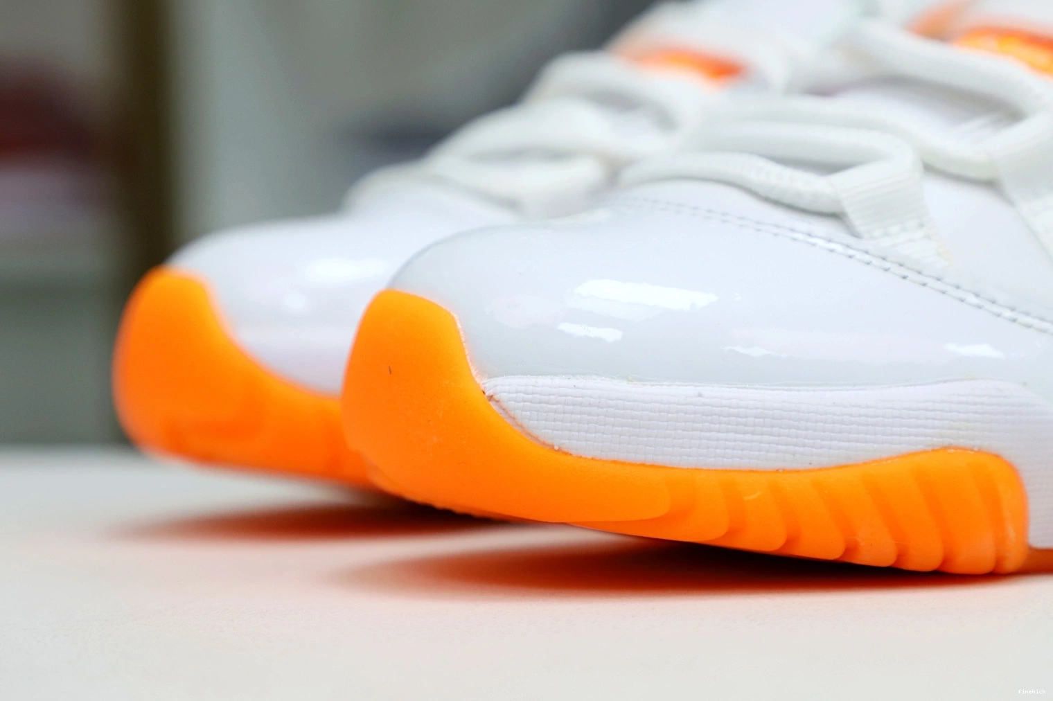 WMNS JORDAN AIR 'BRIGHT CITRUS' 11 RETRO LOW 0914